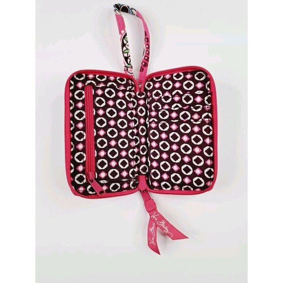 Vera Bradley Carry All Wristlet In Paisley Pattern Wallet Coin Purse Pink - Picture 3 of 5